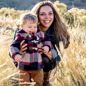 Meet your Posher, Dana